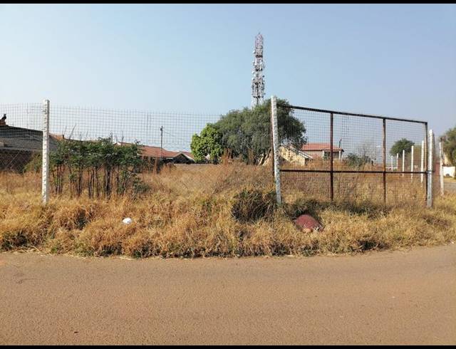 LAND FOR SALE IN ZAKARIYYA PARK